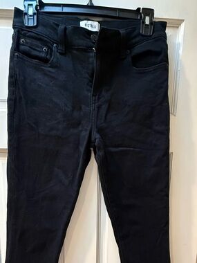 pistola woman’s skinny black jeans